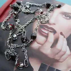 Колье из граната, венецианского стекла, цепочек