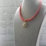Изысканные украшения с кораллом - ожерелье