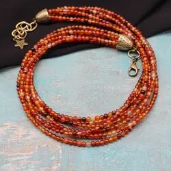 Ожерелье из сердолика