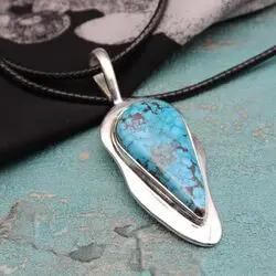 Подвеска с натуральной бирюзой