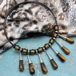 Колье с тигровым глазом