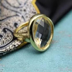 Коктейльное кольцо с хрусталем